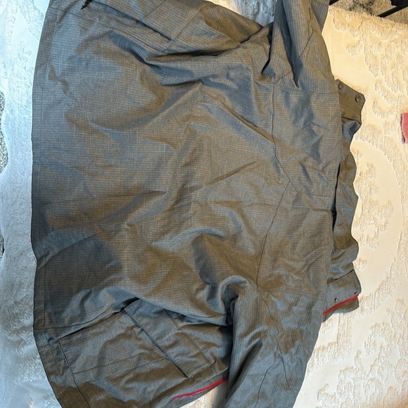 Columbia Gray Jacket with Red Accents - Picture 2 of 4